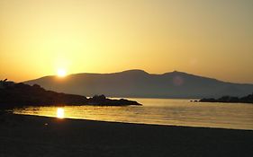 Mikri Vigla Hotel